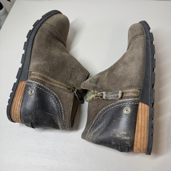 SOREL Leather Major Low Ankle Fossil Brown Boots Size 8 - Picture 13 of 14